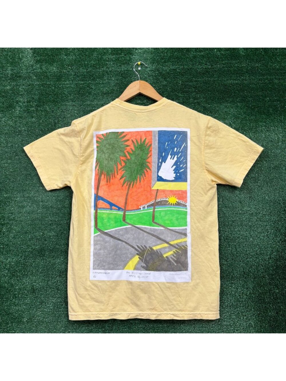 Khruangbin Clearwater Florida Tour Poster Rock Band T-Shirt Size Medium